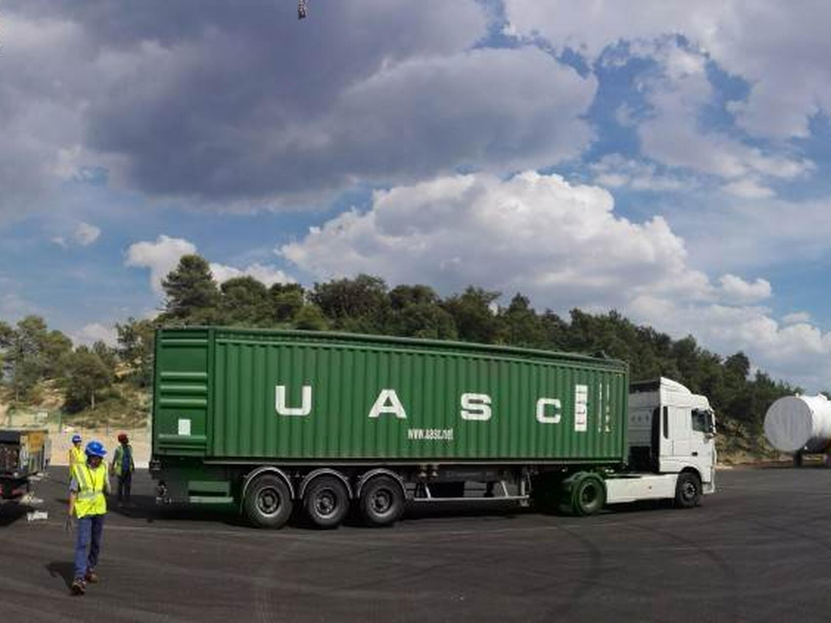 First cryolines reach ITER